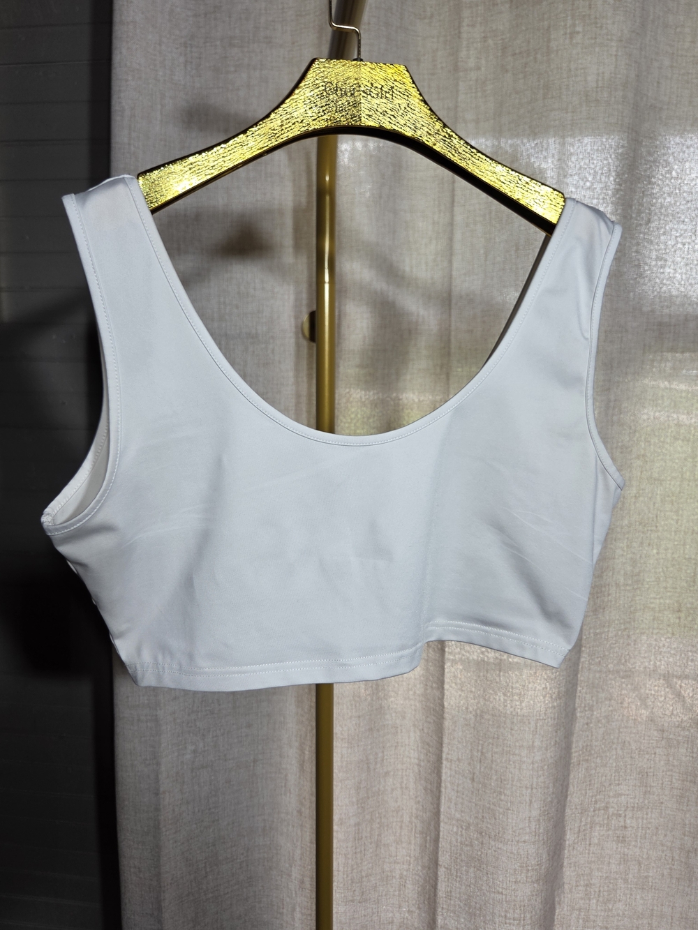 Women's White Scoop Neck Crop Top